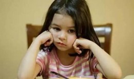 娱乐吃瓜酱宝宝视频大全,盘点萌娃搞笑瞬间，笑料十足！